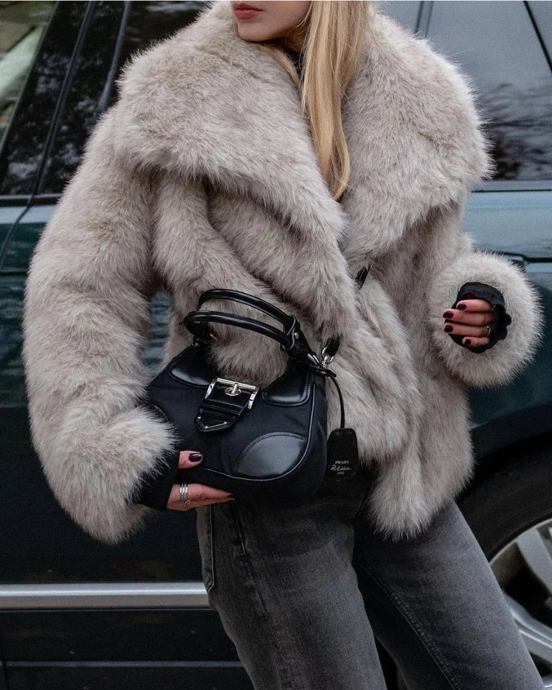 Fara Fur Abrigo